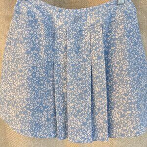 Turtle and Tees Blue and White Floral Athletic Tennis Skirt Juniors Size L W26